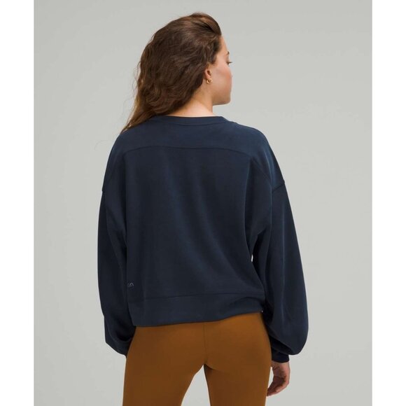 LULULEMON Perfectly Oversized Cropped Crew Softstreme True Navy Blue Pullover 12 - Picture 4 of 9